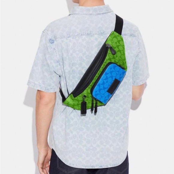 NWT Coach Track Belt Bag and Coach Crossover Sandals Size 9. - Picture 9 of 10